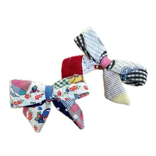 2 patchwork bows