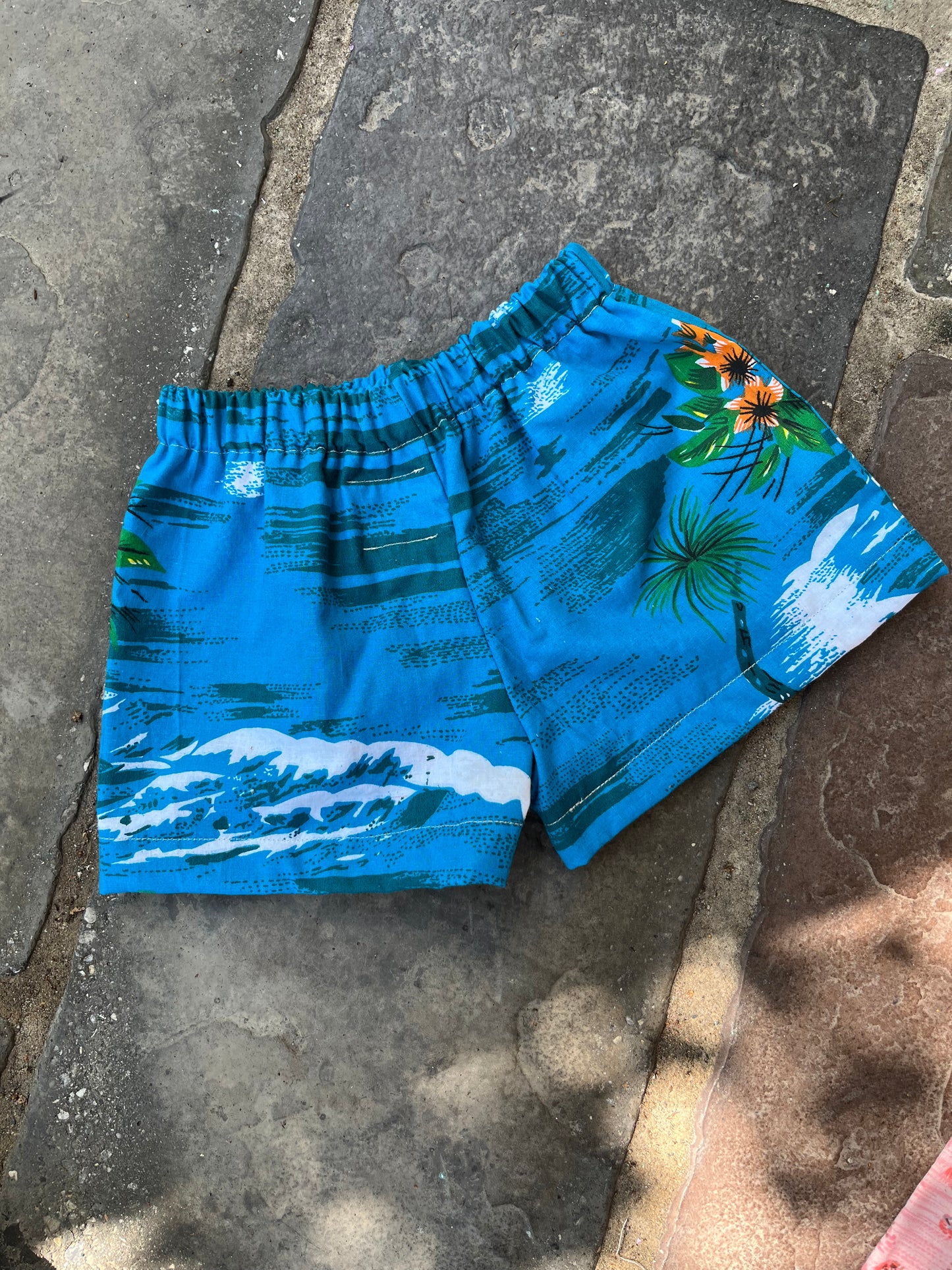 Island vibes shorties - made to order